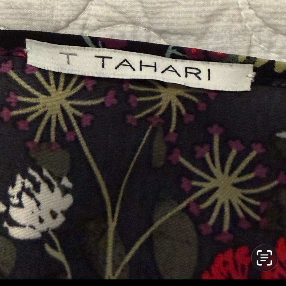 T Tahari Black Long Sleeve Floral Blouse with front ties and Tassels S - Picture 4 of 8